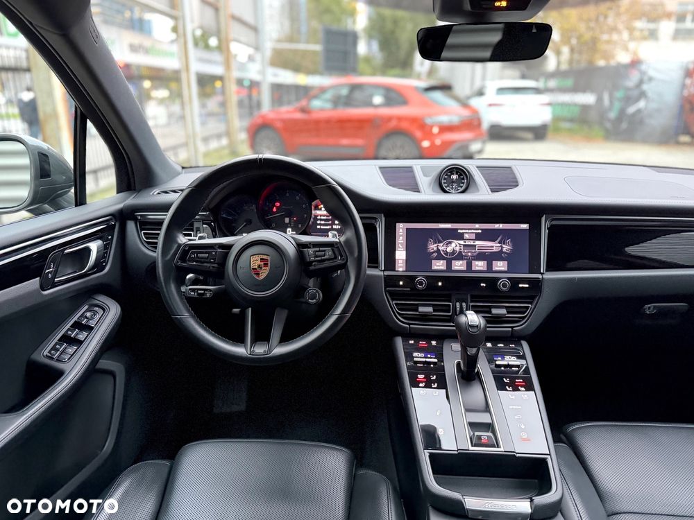Porsche Macan T PDK - 29