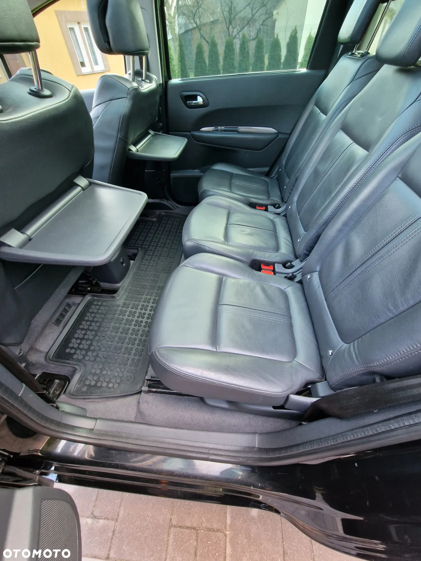 Peugeot 5008 2.0 HDi Allure 7os - 19