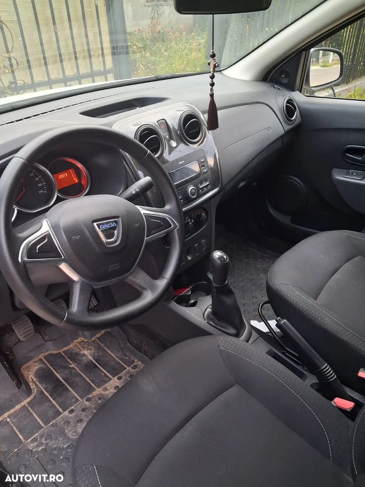 Dacia Logan - 9