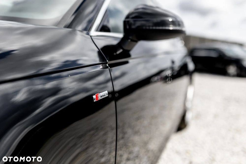 Audi A4 Avant 40 TDI S Line S tronic - 37