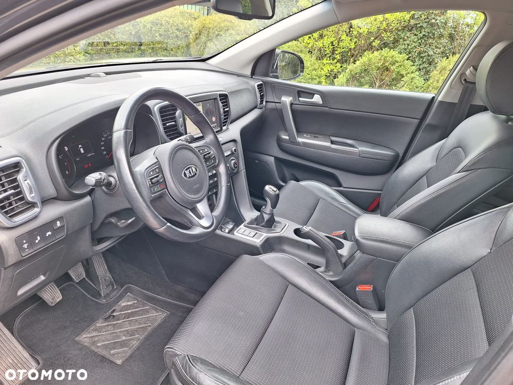 Kia Sportage - 12