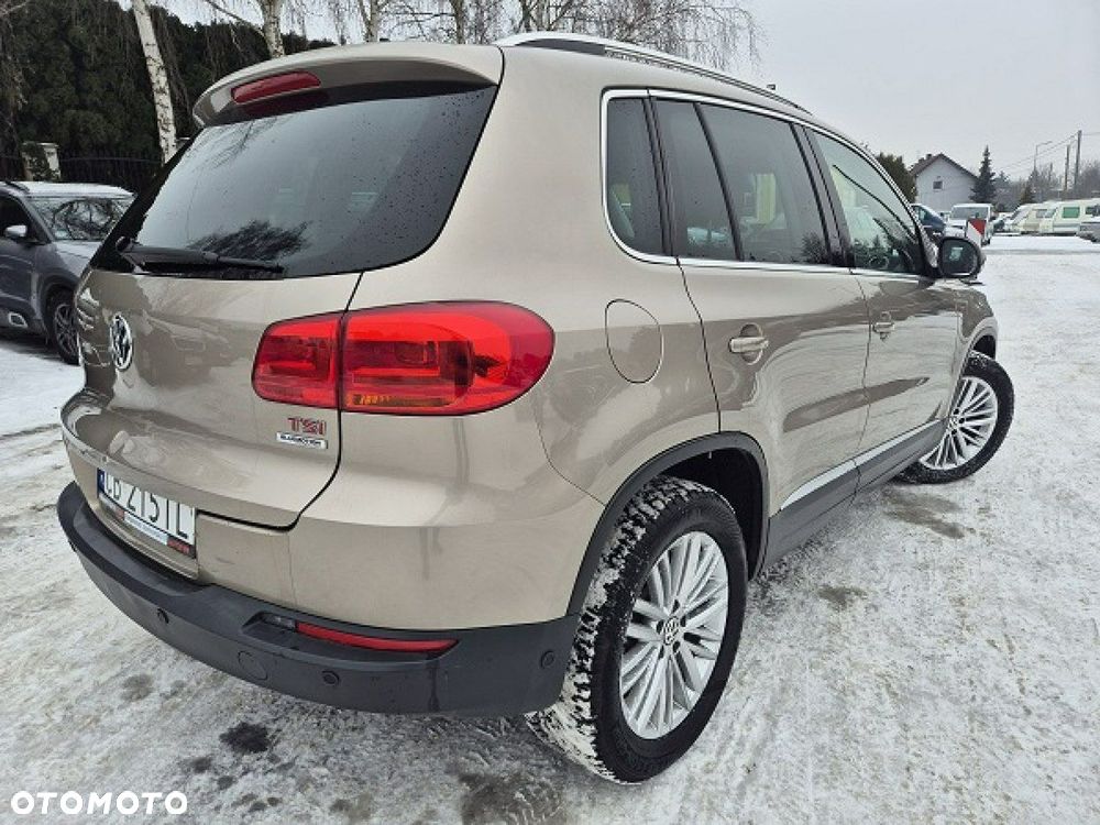 Volkswagen Tiguan - 2