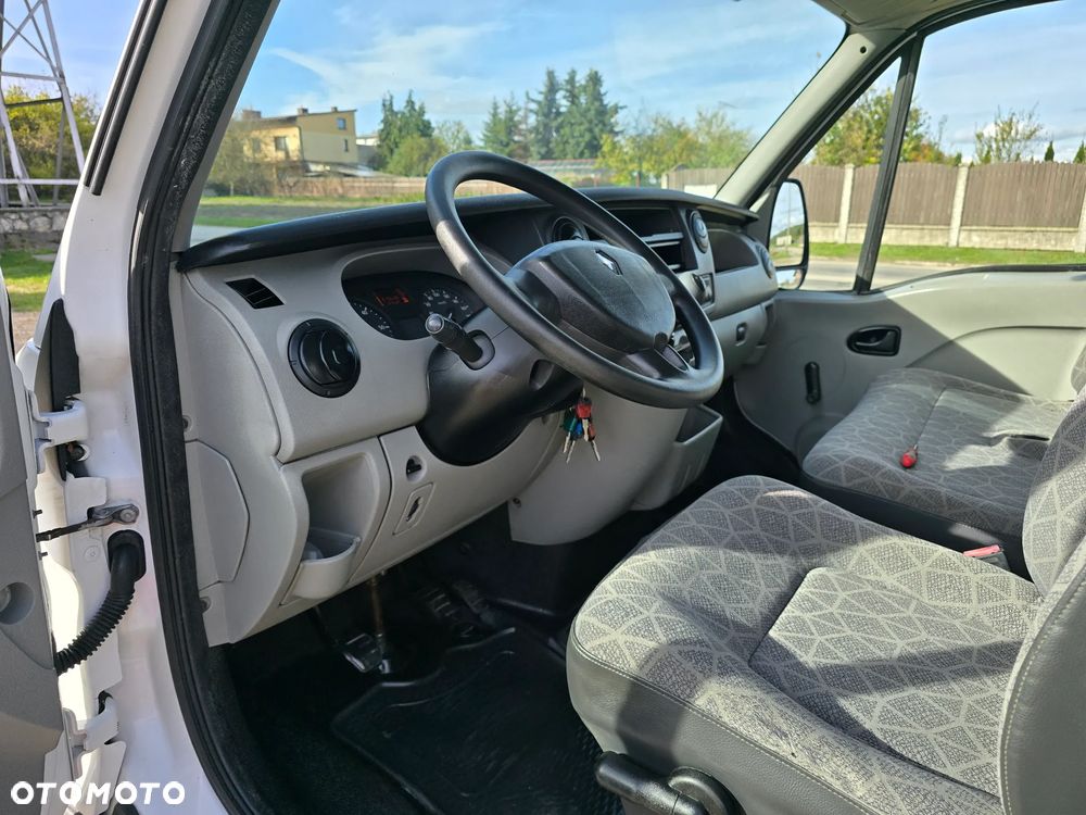 Renault Master - 10