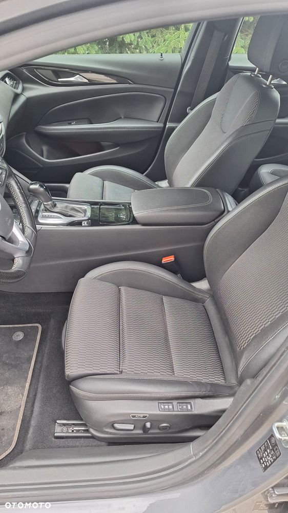Opel Insignia 2.0 T Elegance S&S - 15