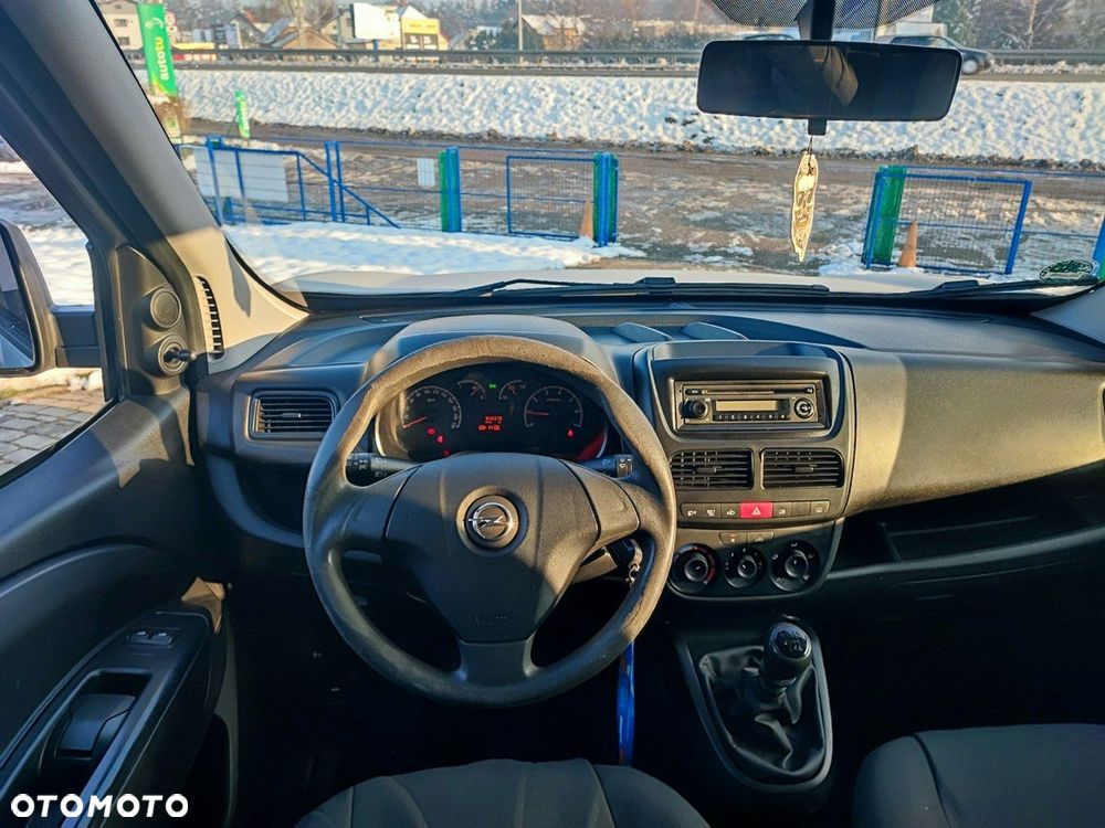 Opel Combo - 13
