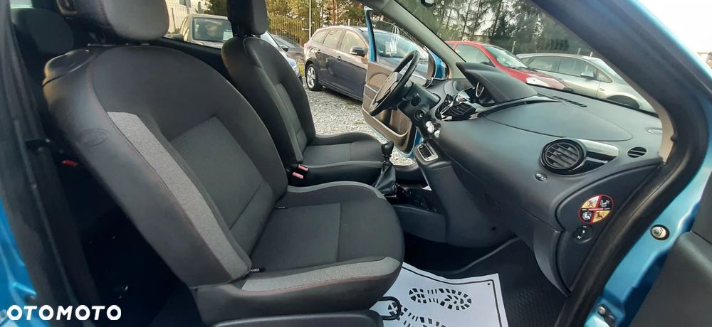 Renault Twingo - 36