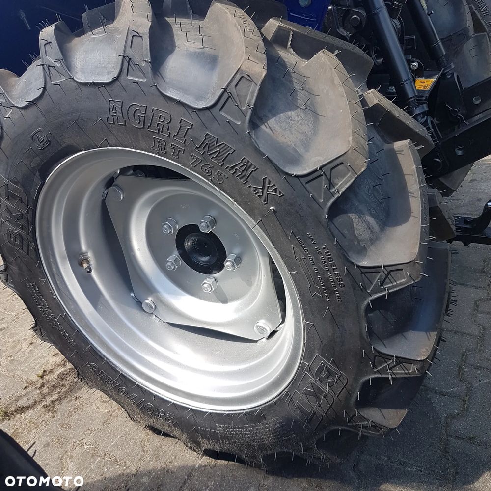 Farmtrac FT26 4WD - 9