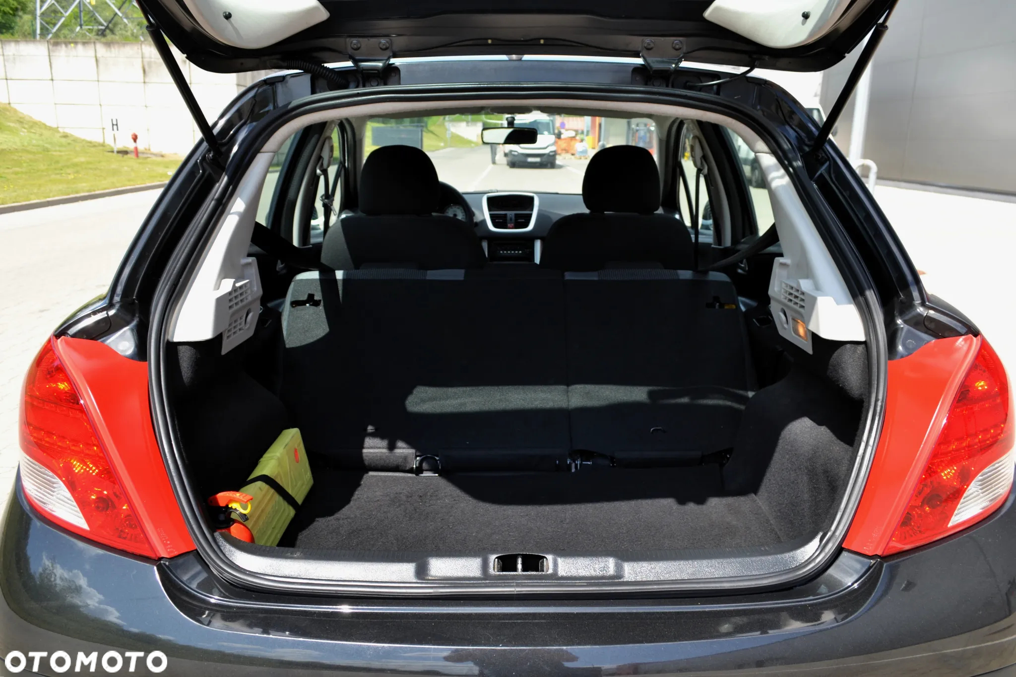 Peugeot 207 1.4 Sportium - 32