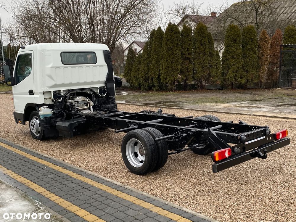 Mitsubishi Canter Fuso - 8