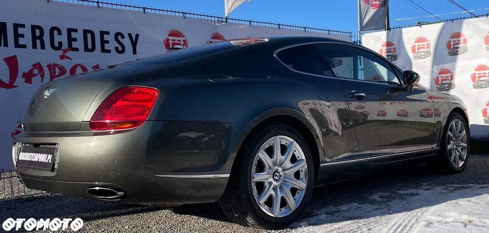 Bentley Continental GT - 11