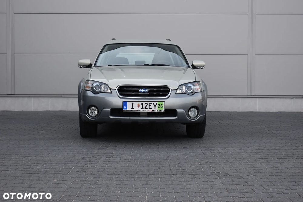 Subaru Legacy 2.5 4WD - 32