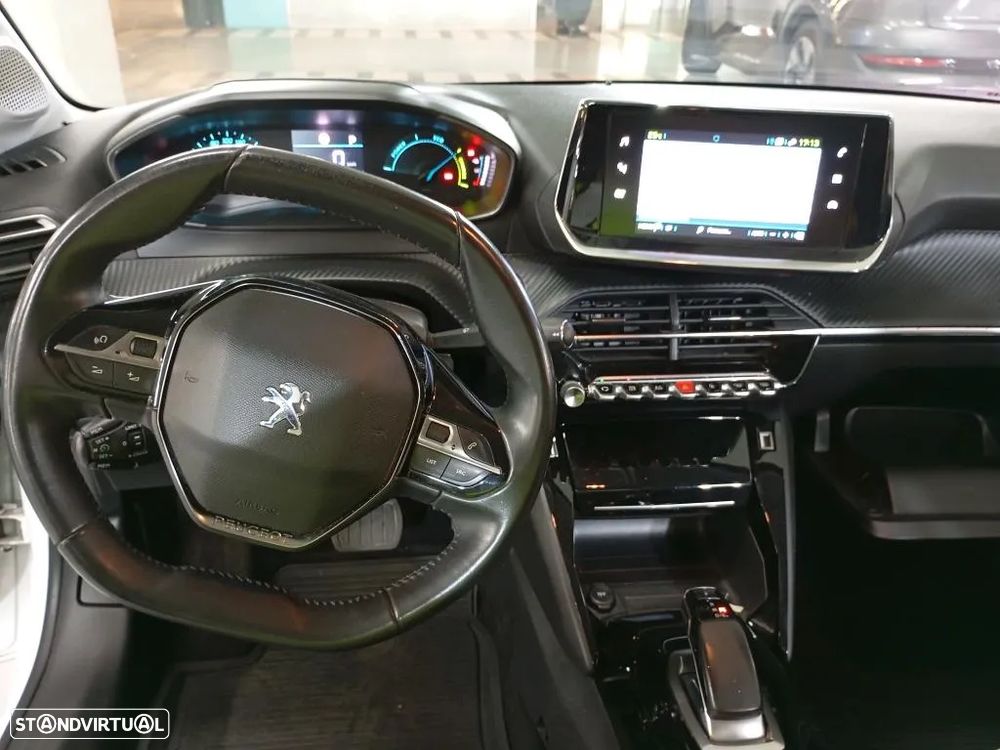 Peugeot e-208 50 kWh Allure - 8
