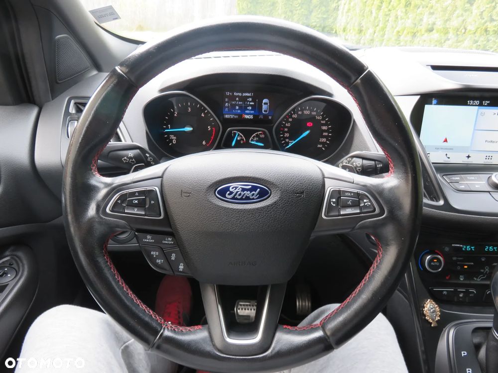 Ford Kuga 2.0 TDCi 4x4 ST-Line - 21