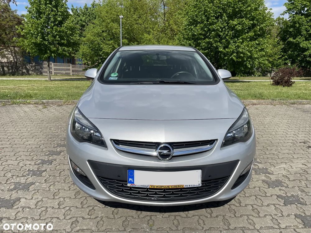 Opel Astra 1.6 Essentia - 5