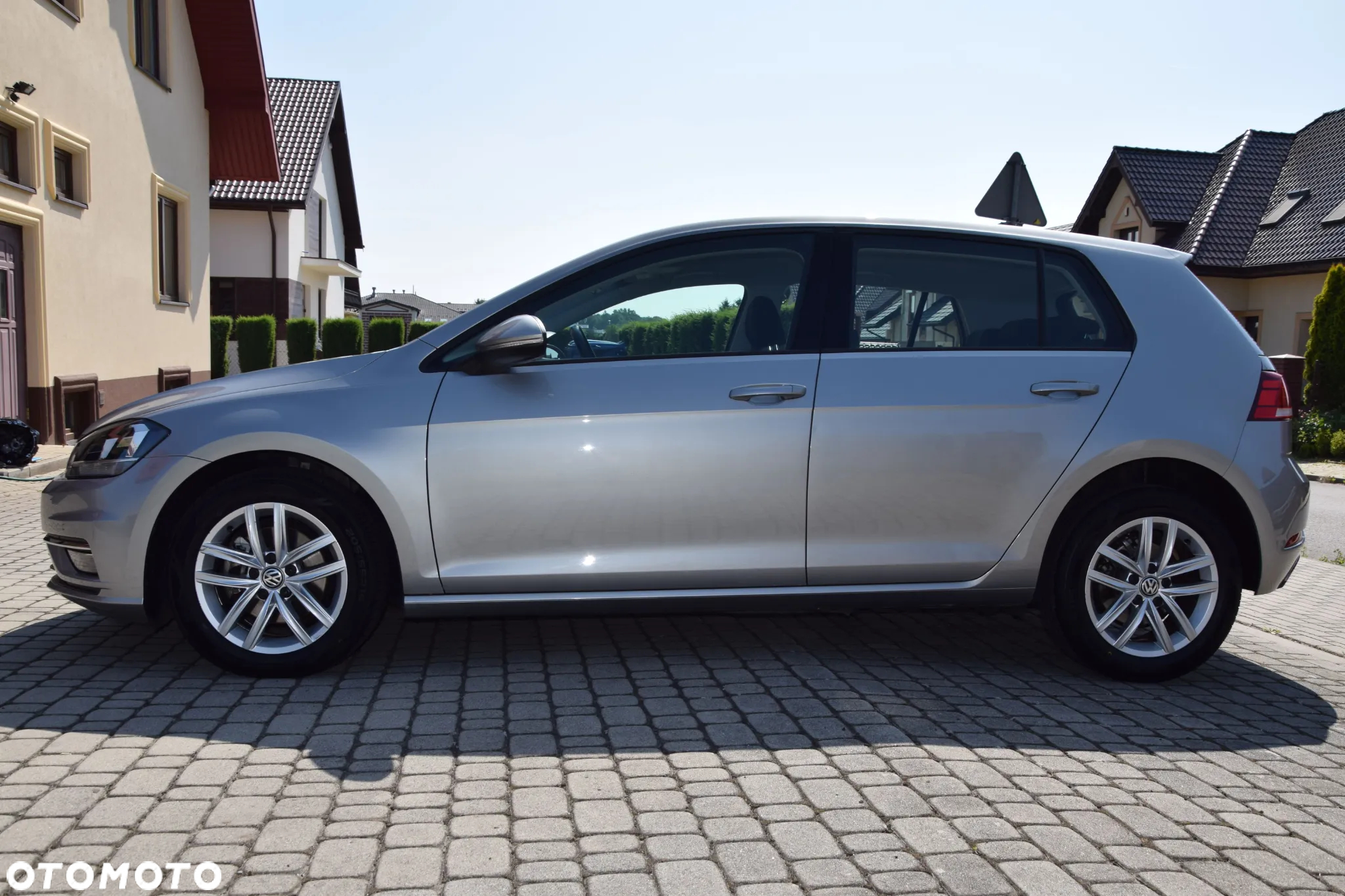 Volkswagen Golf - 3