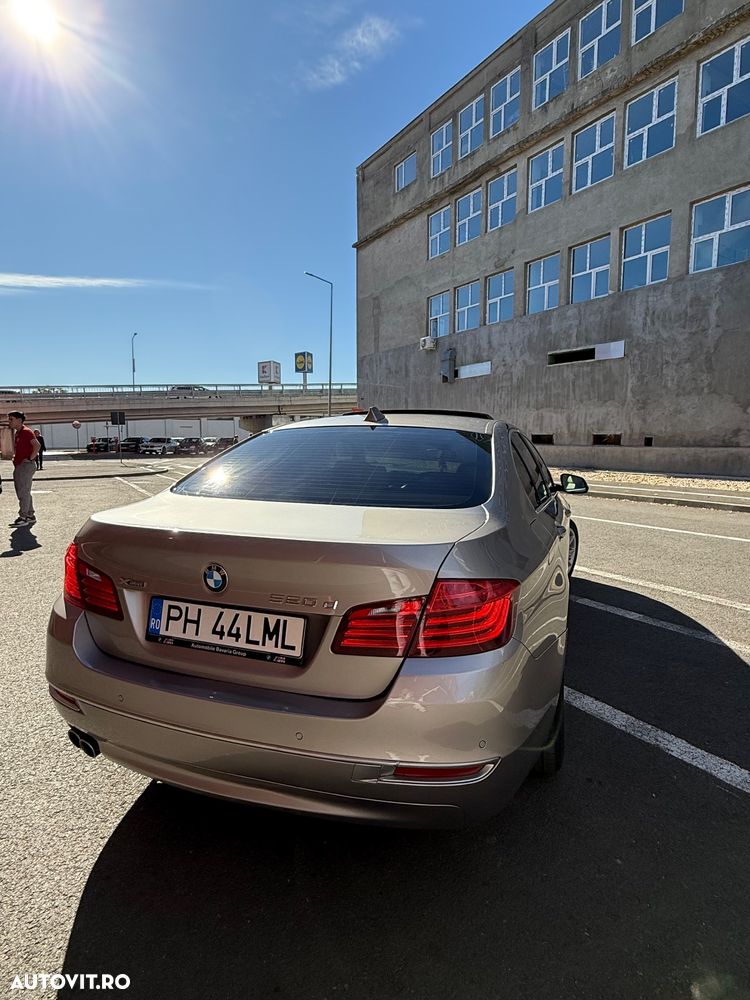 BMW Seria 5 520d xDrive - 3