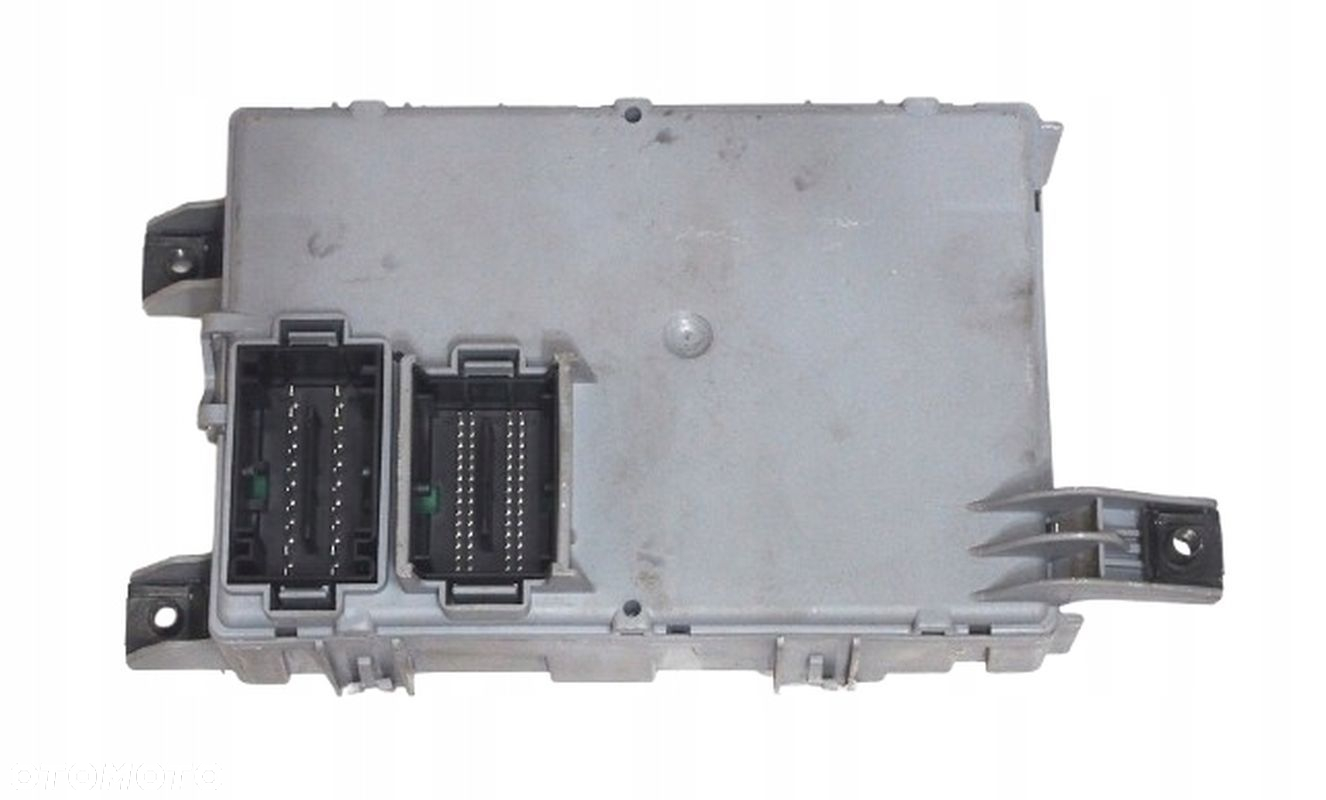 MODUŁ BSI SKRZYNKA BEZPIECZNIKÓW FIAT GRANDE PUNTO 00518263170 - 2