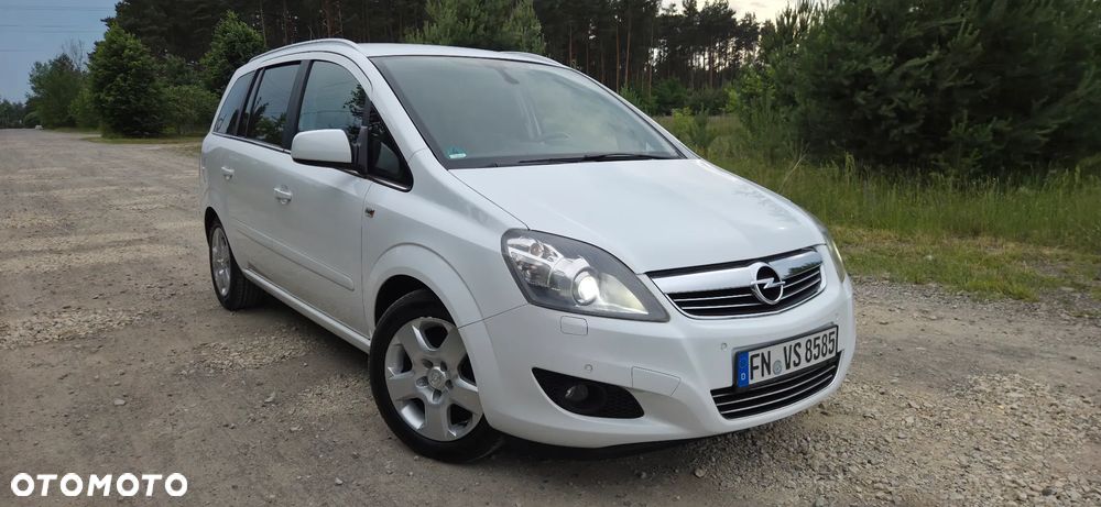 Opel Zafira 1.9 CDTI Cosmo ActiveSelect - 8