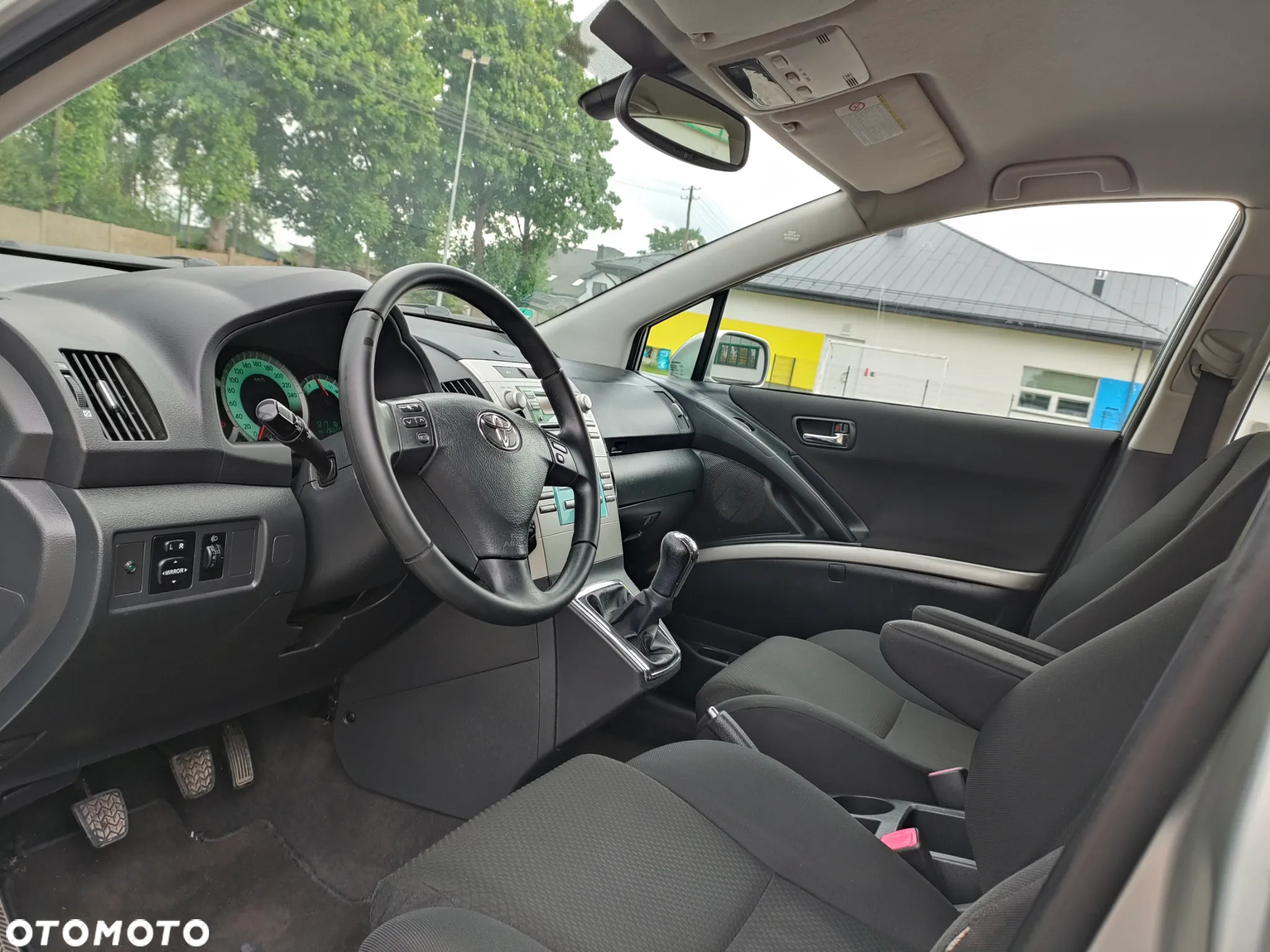 Toyota Corolla Verso 1.8 Sol 7os - 15
