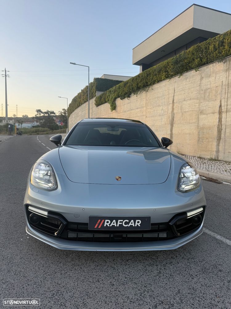 Porsche Panamera Sport Turismo - 2