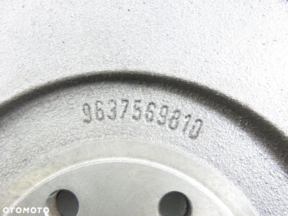 KOŁO ZAMACHOWE PEUGEOT 207 1.4 HDi 9637569810 - 3