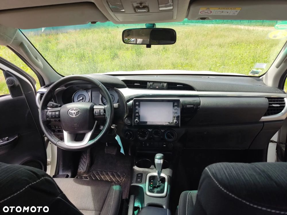Toyota Hilux - 21