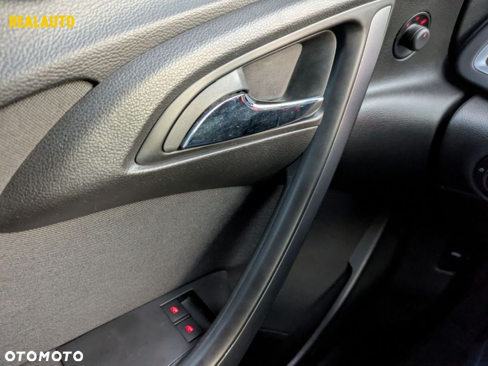 Opel Astra - 14
