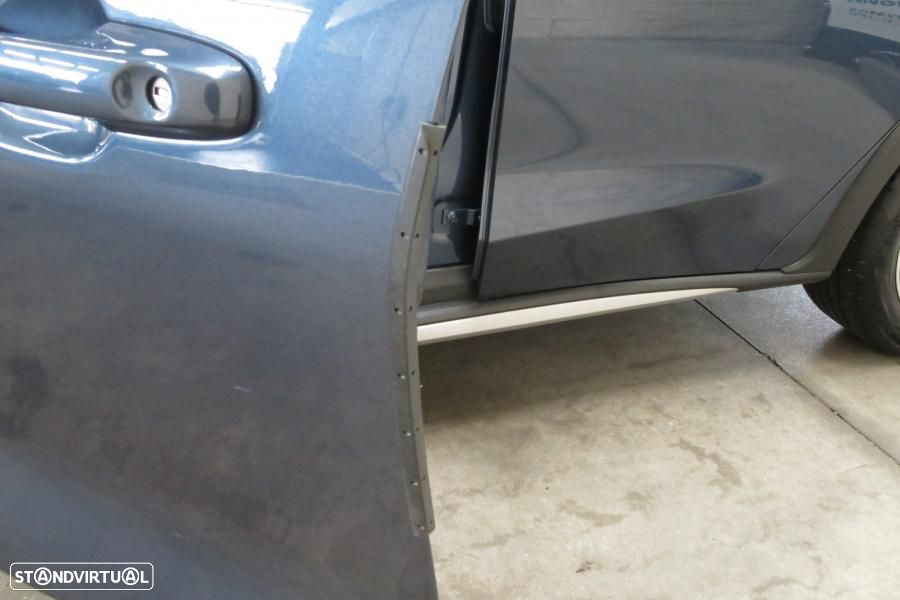 Ford Focus 1.0 EcoBoost Active X - 36