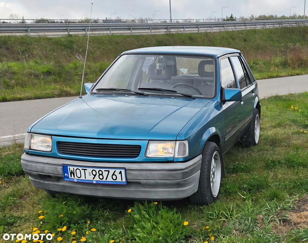 Opel Corsa 1.2 Swing - 1