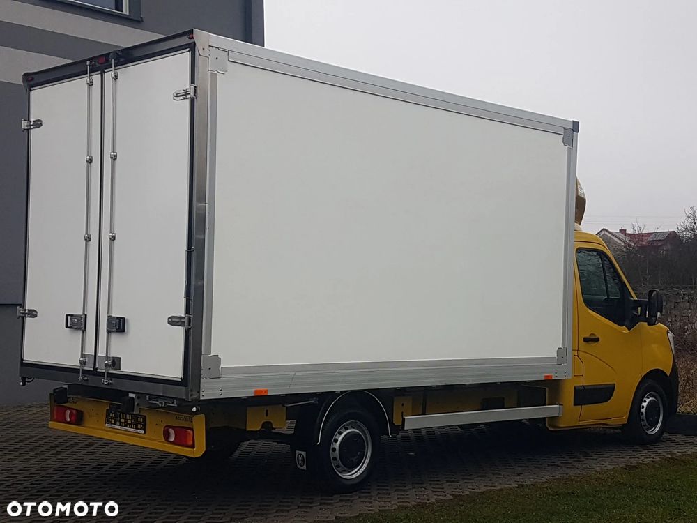 Renault MASTER KONTENER 8EP 4,22x2,23x2,23 KLIMA KRAJOWY MANUAL  6-BIEGÓW DMC 3500 KG - 4