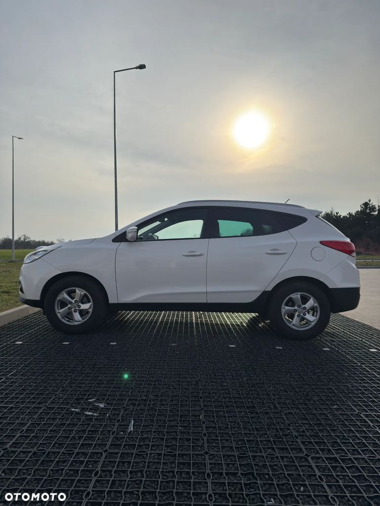 Hyundai ix35 1.6 2WD UEFA EURO 2012 Edition - 5