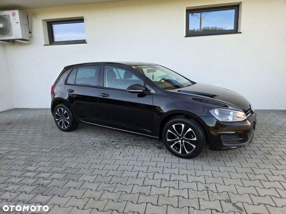 Volkswagen Golf - 14