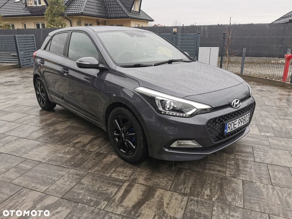 Hyundai i20 blue 1.2 YES Silver - 21