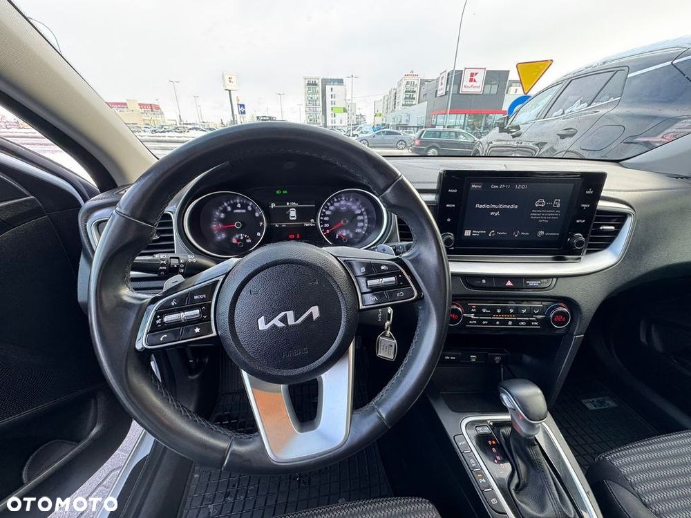 Kia Ceed 1.5 T-GDI M DCT - 15