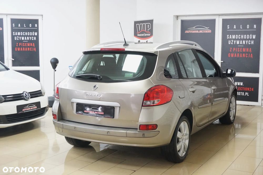 Renault Clio 1.5 dCi 85 FAP Dynamique - 9