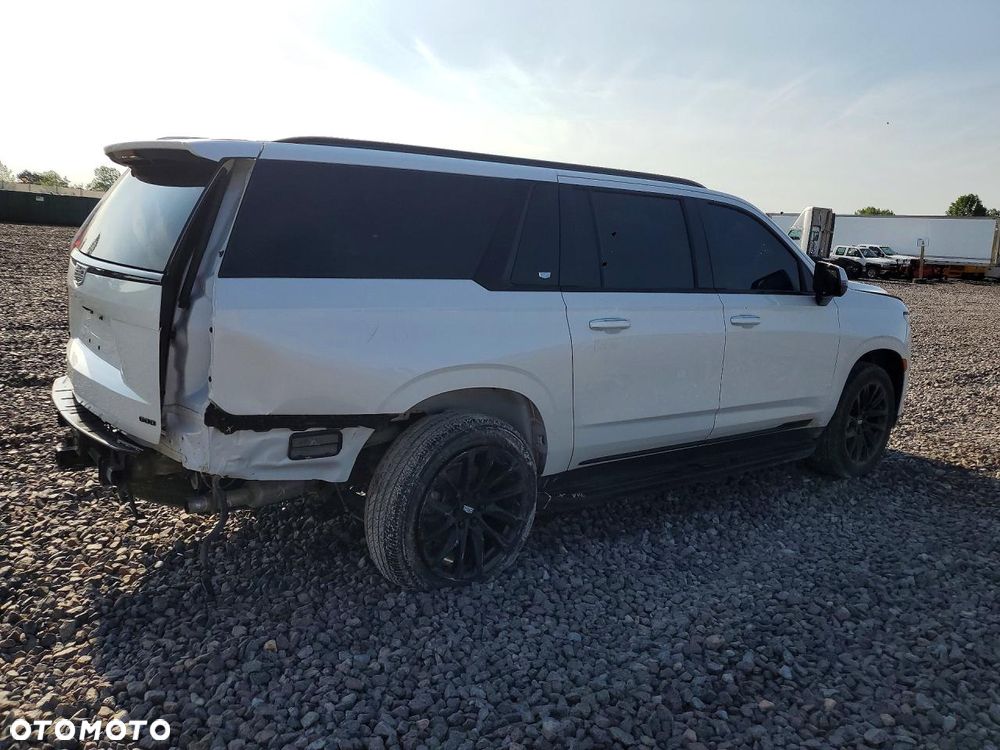 Cadillac Escalade 6.2 V8 Sport Luxury - 4
