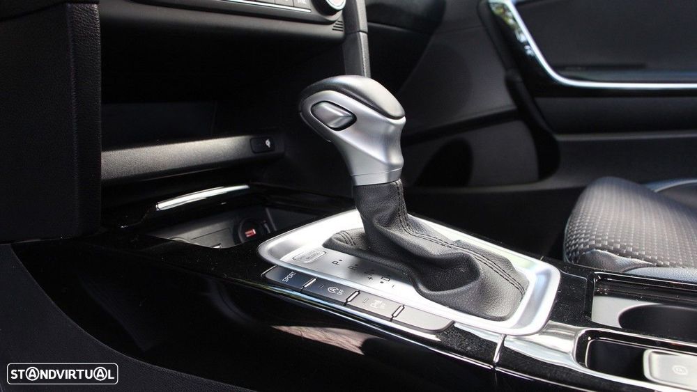 Kia XCeed 1.4 T-GDI Tech+SRF 7DCT - 25