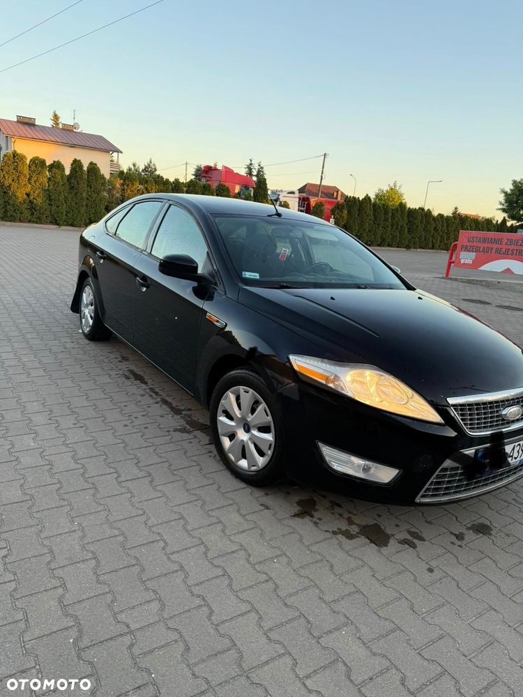 Ford Mondeo 1.8 TDCi Titanium - 3