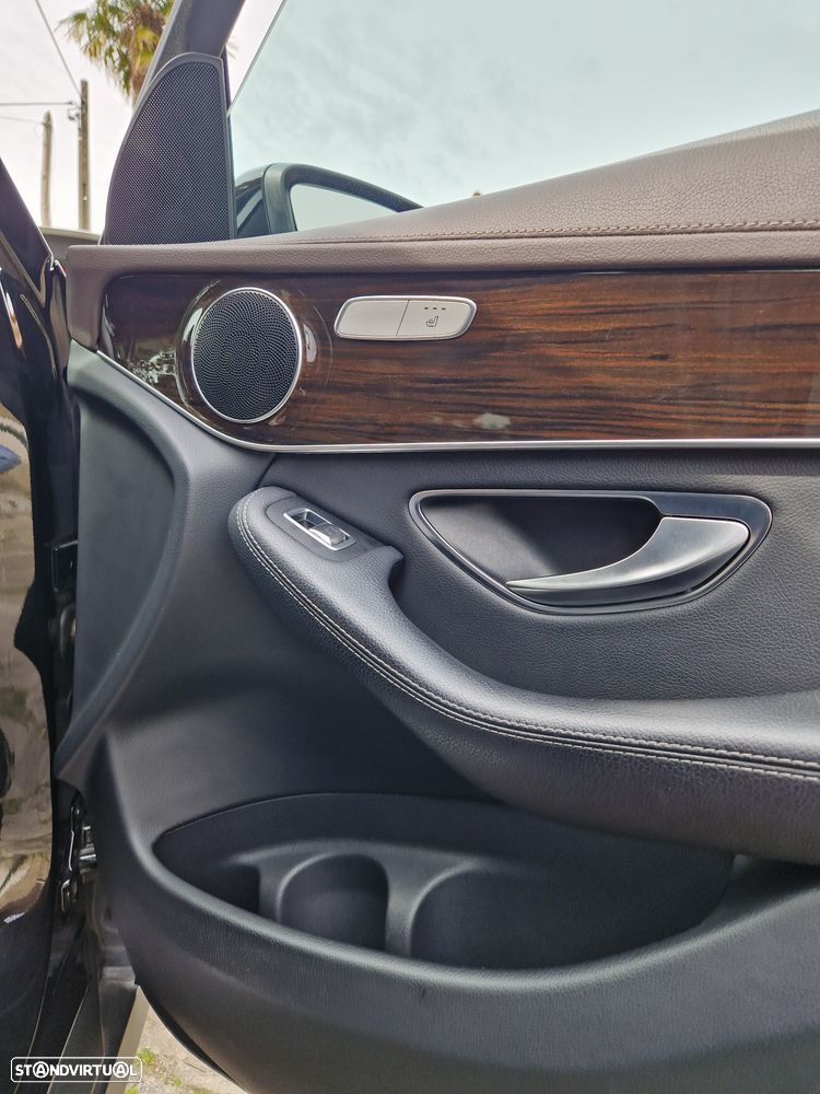 Mercedes-Benz GLC 220 d 4Matic 9G-TRONIC Exclusive - 3