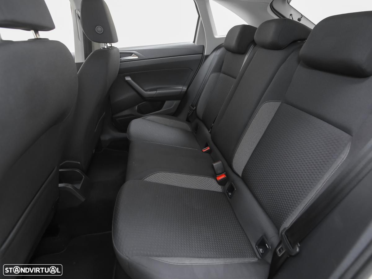 VW Taigo 1.0 TSI - 12