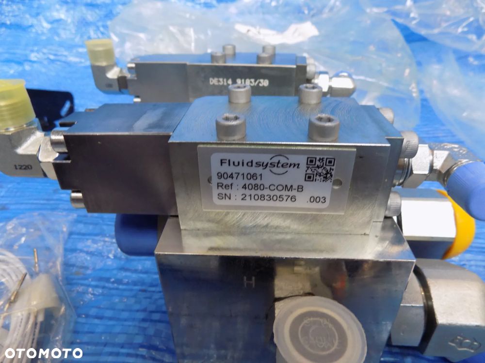 zestaw serwisowy zawory zawór 90433349 new holland 9070 9080 - 6