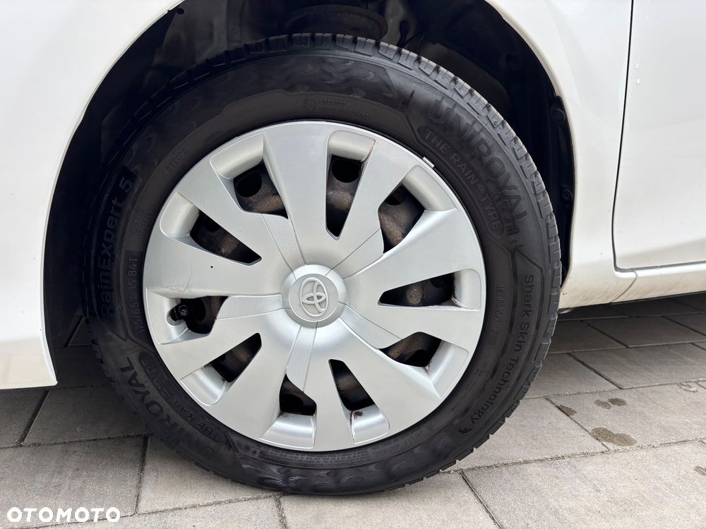 Toyota Yaris 1.33 Active - 3