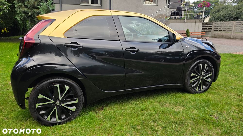 Toyota Aygo X Air Limited - 17