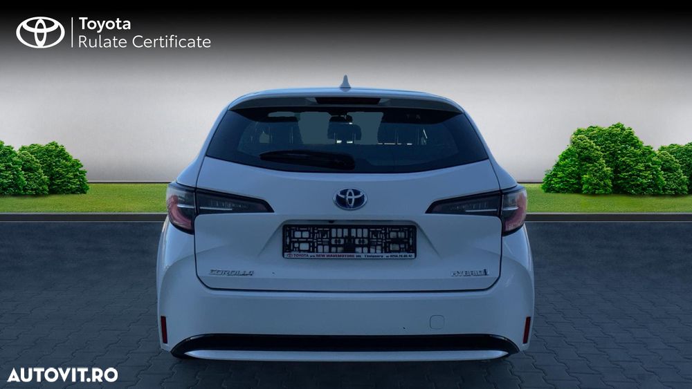 Toyota Corolla 1.8 HSD Eco - 8