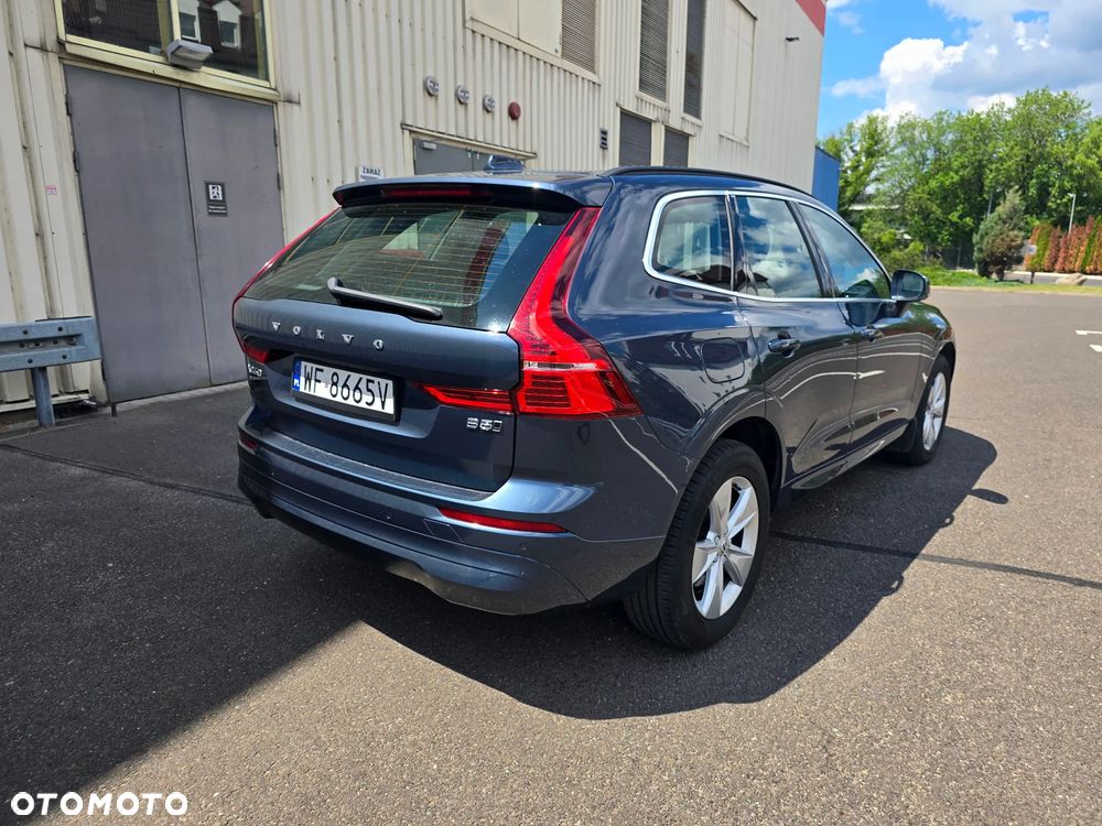 Volvo XC 60 ver-b5-b-awd-momentum-pro - 6