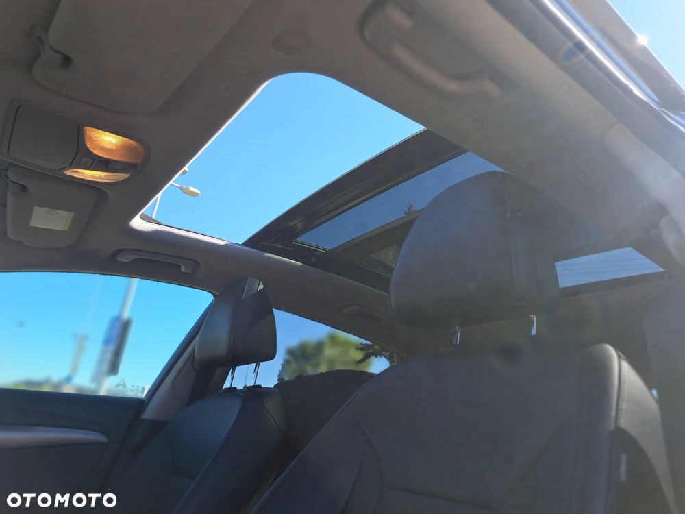 Hyundai i40 2.0 Automatik Premium - 17