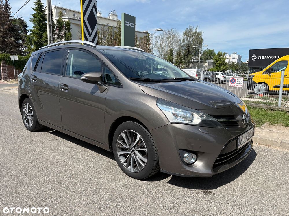 Toyota Verso 1.8 Prestige MS EU6 - 5