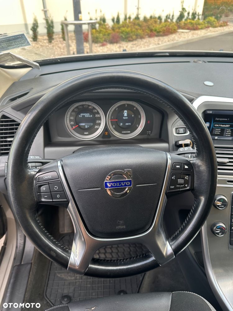 Volvo XC 60 - 16