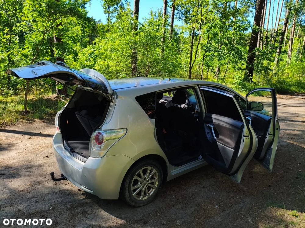 Toyota Verso 2.0 D-4D Sol plus 7os - 16