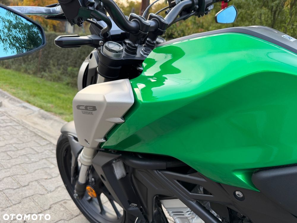 Honda CB - 27